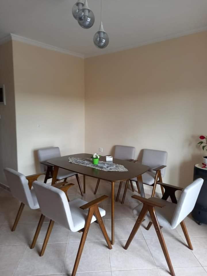 Anzhela Appartement Nea Roda